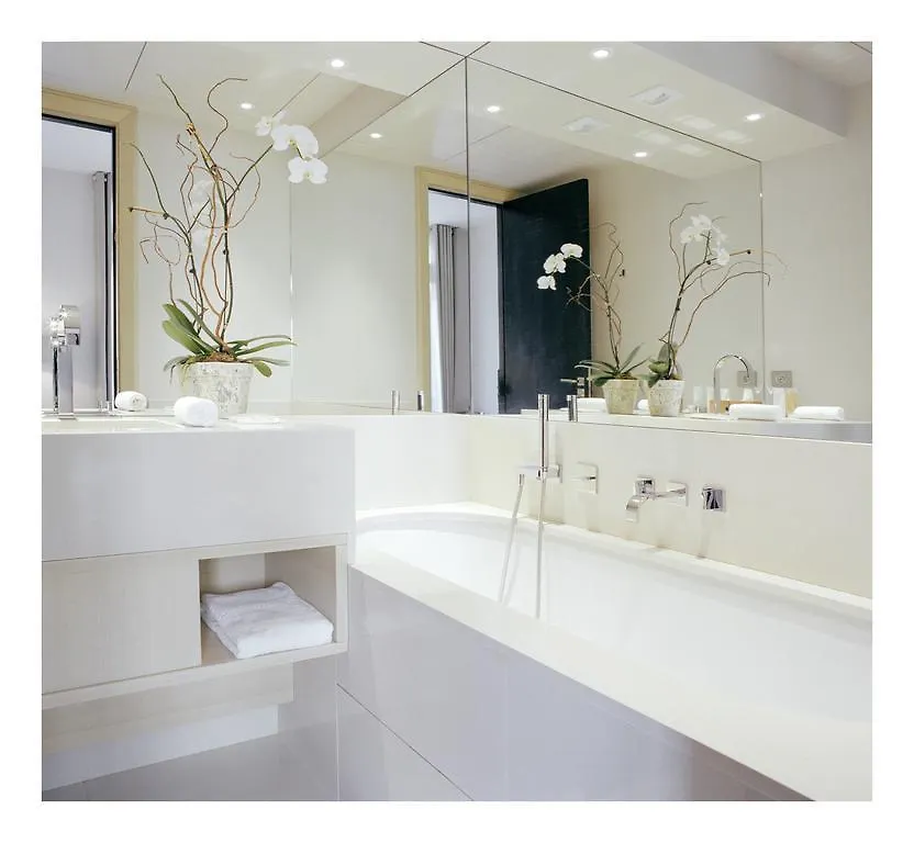 Hotel La Reserve Paris