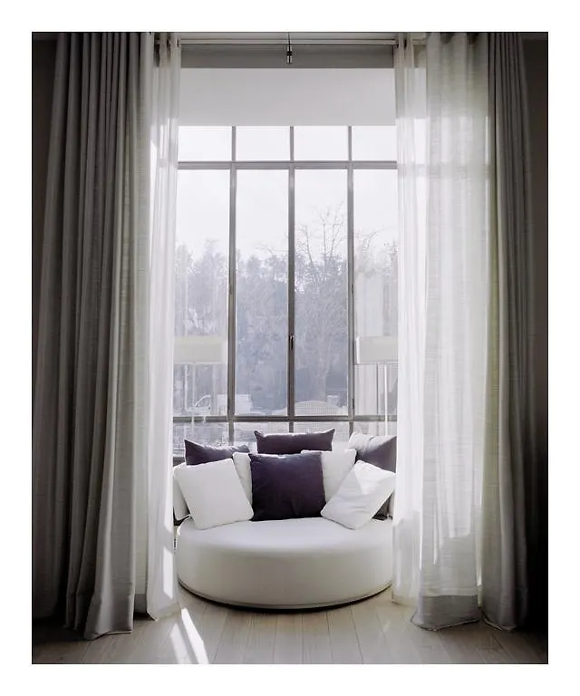 La Reserve Hotel Paris